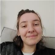 Professeur particulier donne cours d'anglais aux collégiens